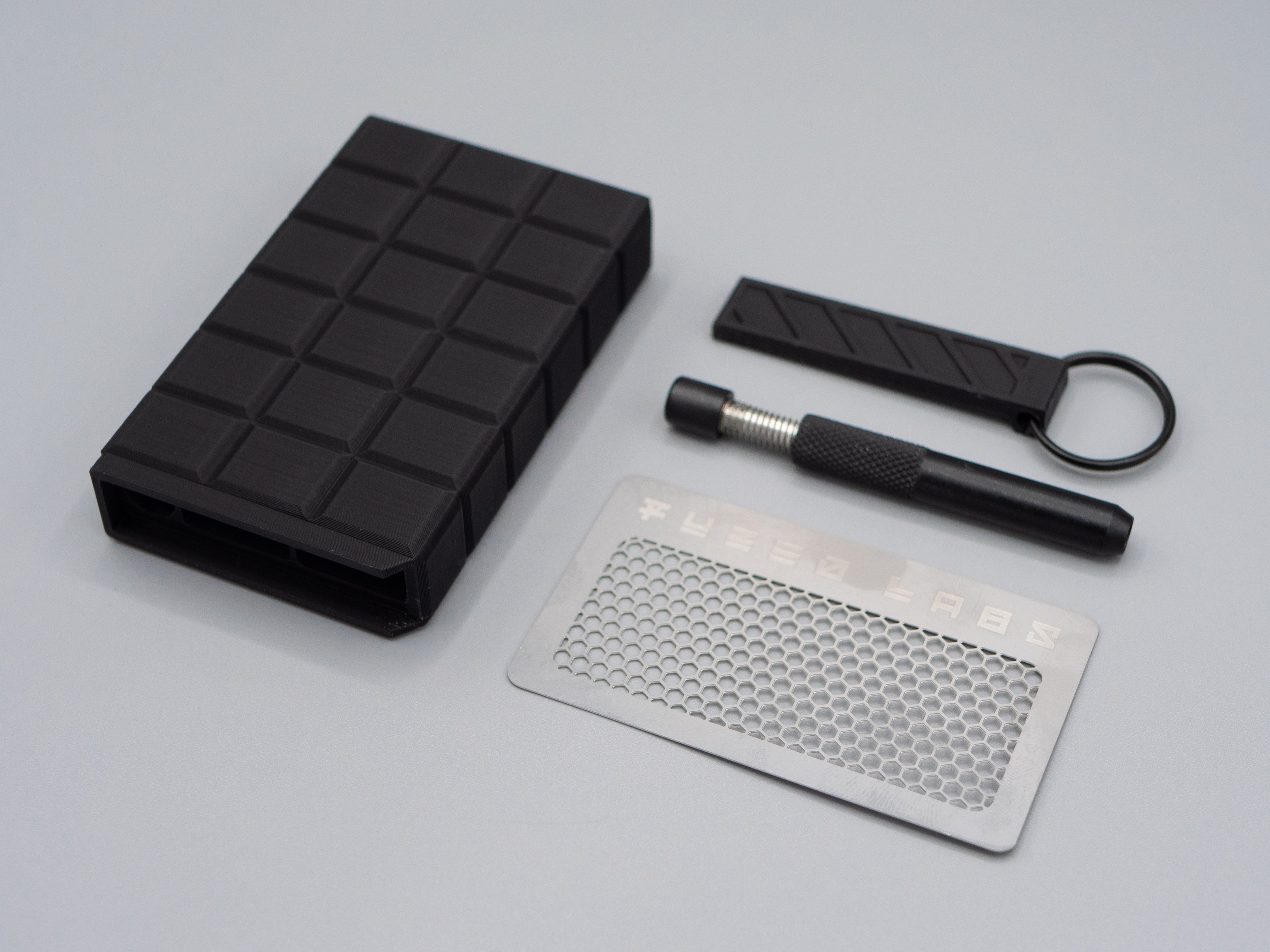 FRAG BOX™ - Double Dugout | One-Hitter | Metal Grinder - 48 COLORS