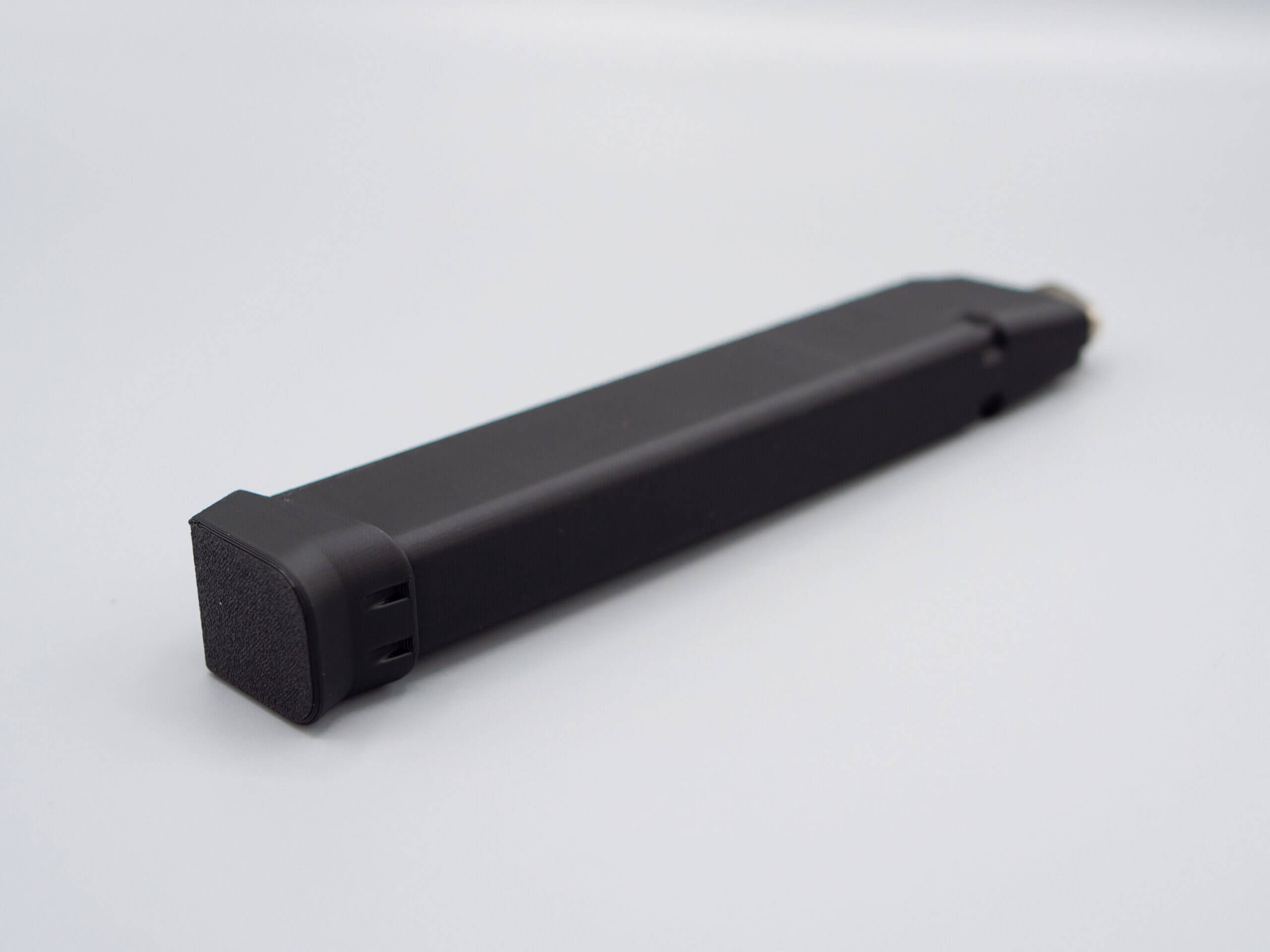 EXTENDO™ V1 - BIC MINI SIZE - Extended Magazine Lighter Case - 48 COLORS