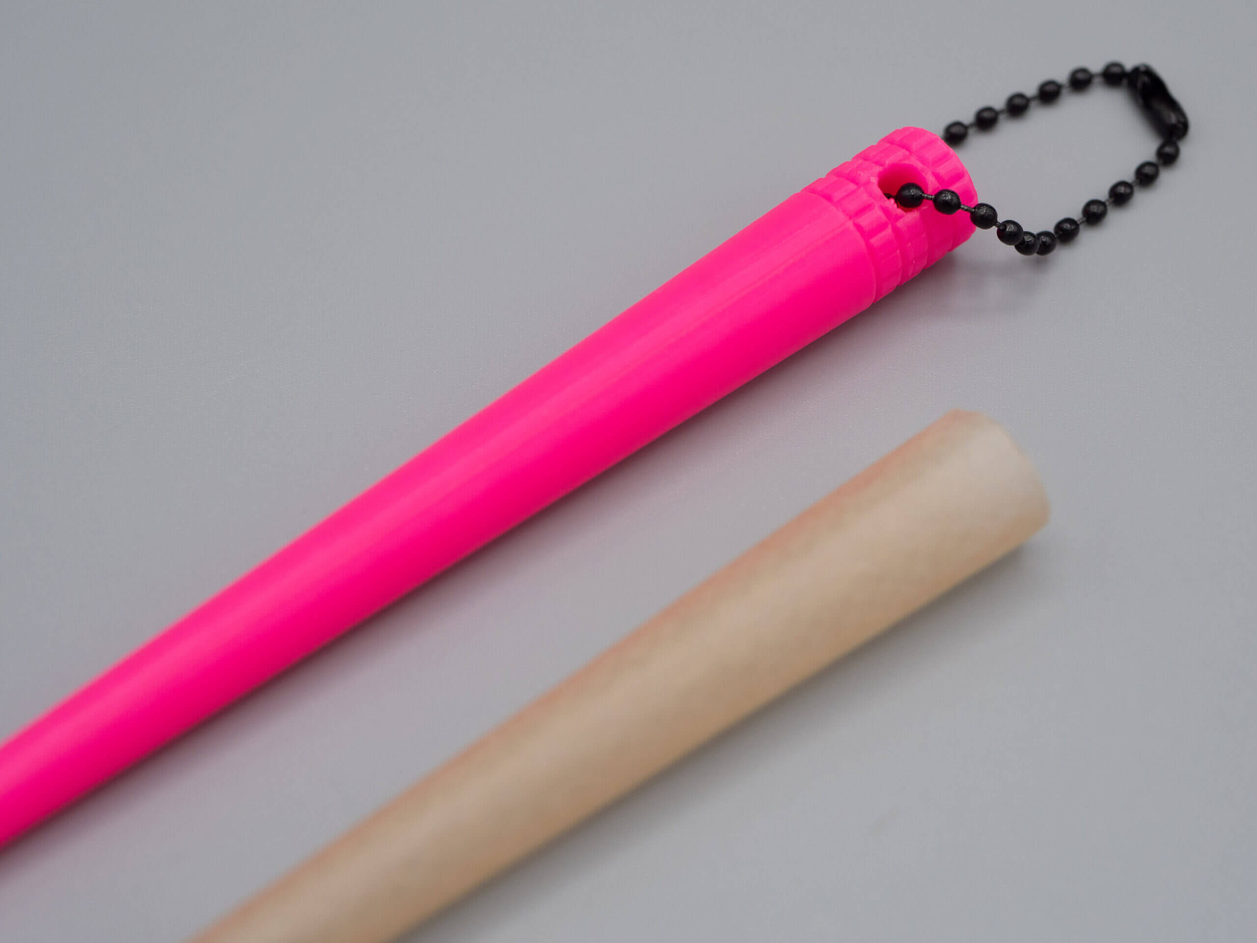 WRAPPERS DELITE™ - Cone Building Rolling Tool Keychain - 48 COLORS