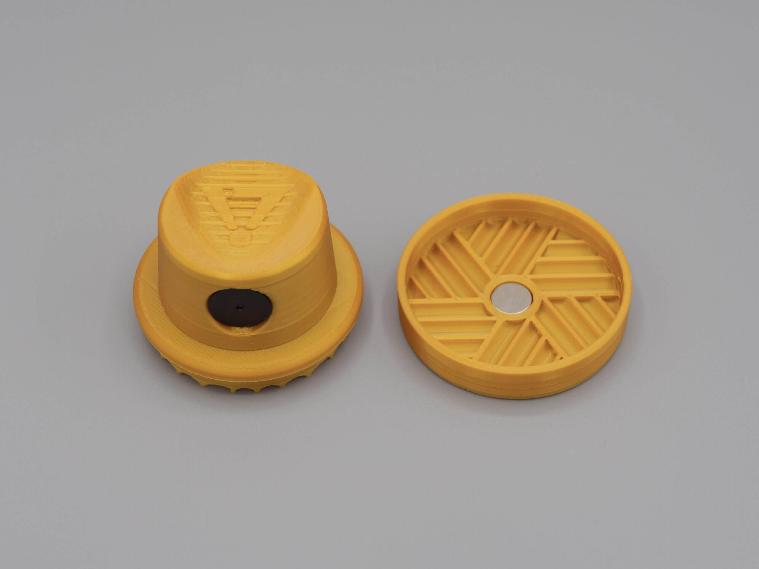 DANKSY™ - Graffiti Spray Cap Herb Grinder - FAT CAP