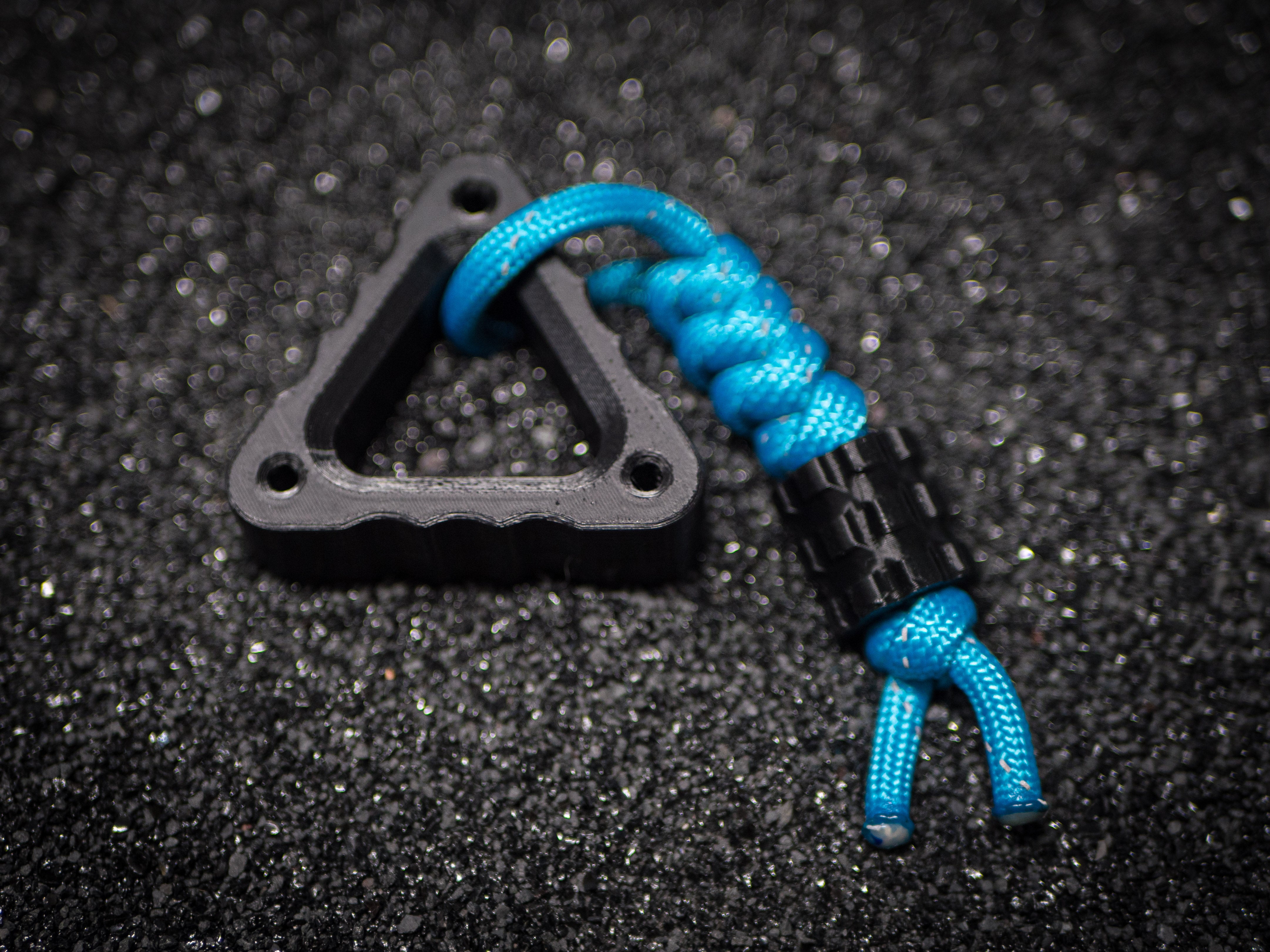 EDC Triangle Fidget Keychain with Bead & Lanyard