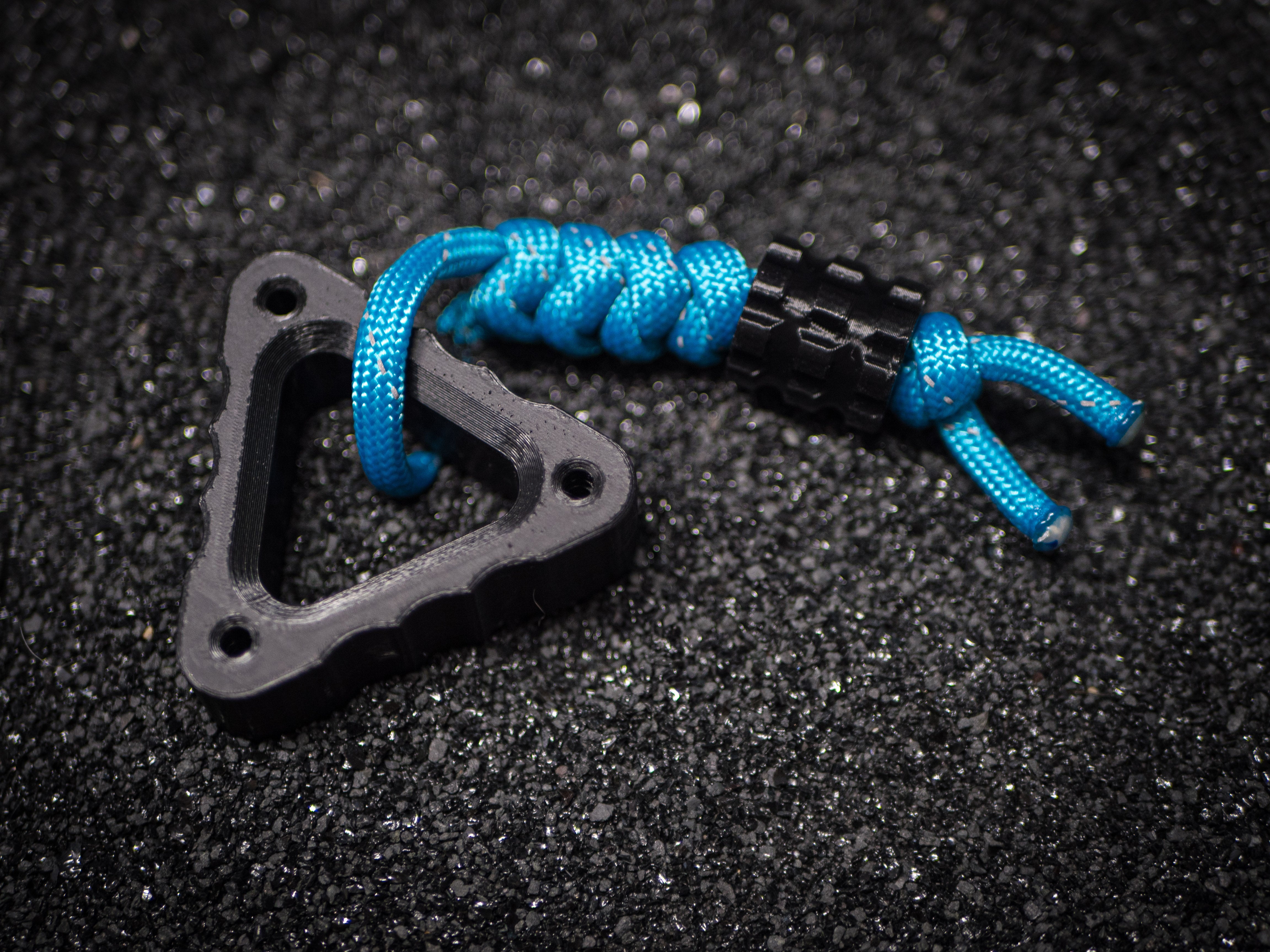 EDC Triangle Fidget Keychain with Bead & Lanyard